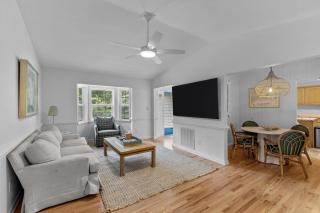 Cottage at Pine Knoll Shores home - Pine Knoll Shores - 4
