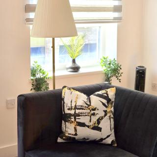 The Hidden Chapter Manchester 2 bedrooms apartments by Bevolve - 7