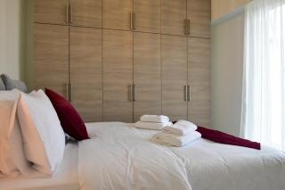 Piraeus Two Bedroom Apt The Coastal Nest - Pireo - 4