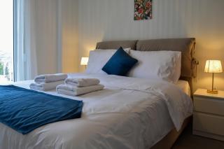 Piraeus Two Bedroom Apt The Coastal Nest - Pireo - 8