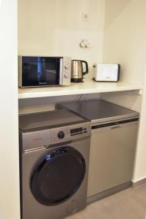 Piraeus Two Bedroom Apt The Coastal Nest - Pireo - 1