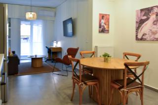 Piraeus Two Bedroom Apt The Coastal Nest - Pireo - 9