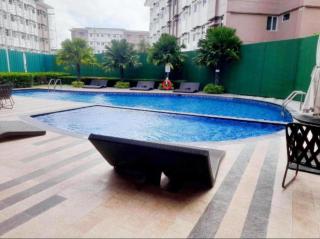 Staycation for 4 - AirCon Hot Shower pool - Marilao - 8