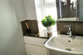 Pebble Cottage at Lancing Beach - Lancing - 2