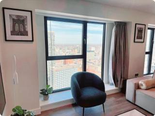 Cozy 1BR Skyline City Centre Haven - Birmingham - 9