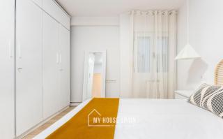 MyHouseSpain - Piso reformado con patio privado - Gijón - 4