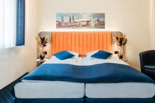 Hotel Commerz Hamburg - Hamburg - 8
