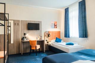 Hotel Commerz Hamburg - 4