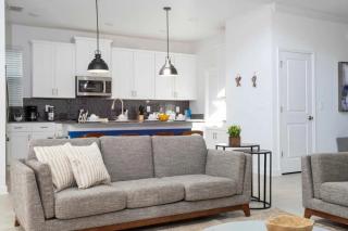 Casa 5Q c/ Piscina e Temas da Disney - 5