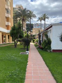 Carihuela Beachfront Retreat - Torremolinos - 6