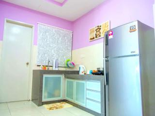 7楼紫钞屋 Comfy Purple House with Beautiful Seaview and Paddy Field View - Sekincan - 8