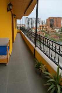 Cozy big apartment with balcony - Tirana - 8