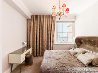 Luxury 2Bed In The Heart Of Leamington w Parking Pass the Keys - 8
