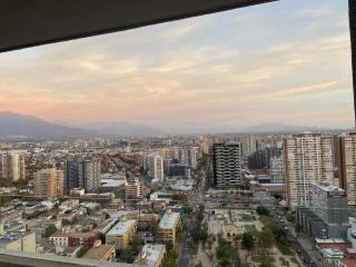 Espectacular en metro Irrarázaval - Santiago - 0