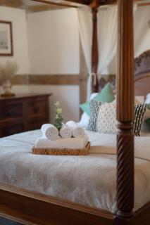 Barnacre Green Cottage - Eco-cottage with private hot tub & pool access - Moreton - 7