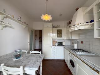 Affitto Turistico Via Bonomea 219-1 - 2