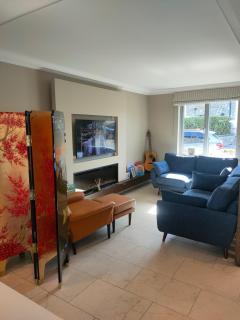 Cozy City Escape in Galway - Galway - 1