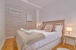 Romantic Suite Roig Arena N10 by Virkin Suites - Valência - 9