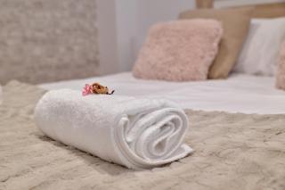 Romantic Suite Roig Arena N10 by Virkin Suites - Valência - 4