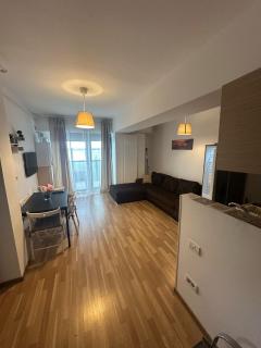 Ini Apartment Lake View Iaki - Mamaia - 8