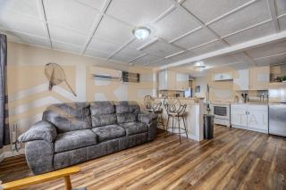 Beach Cabin #1 - Lake Ozark - 2