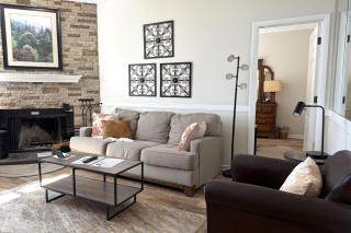 Laurelwood 24 with Wintergreen Advantage - 9