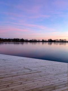 Tranquil Water Cabin - Baston - 1