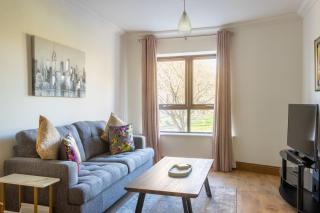 GuestReady - Family retreat by River Liffey - Dublin - 1