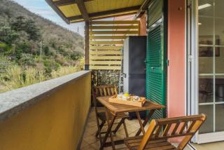 84 House - Finale Ligure - 0