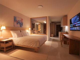 Luxury Getaway for 2 Jacuzzi Studio at Villa Lojena ID111-7 - Murter - 9