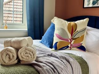 Contractors, Sleeps 8, Comfy Beds, 3 Bedroom, Free Parking - Kent - 3