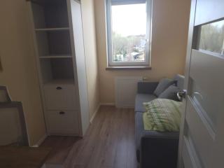 APARTAMENT JAŚMIN z balkonem i samodzielnym zameldowaniem - Poznań - 6