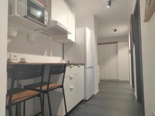 Sea&Cruise Side Apartment - Bari - 7