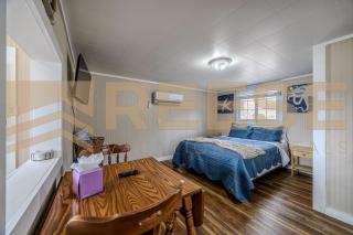 Beach Cabin #2 - Lake Ozark - 8