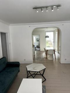 Chelsea 1-bed Flat with Patio - Londra - 0