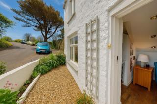 Hayle Saffron Cottage 2 Bedrooms - 9