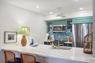 Gorgeous Oceanfront Residence in Exclusive Sanibel Surfside - Sanibel - 9