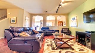 Disney 3BR Home, Pool, Lake View - 8