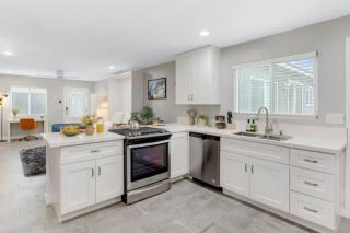 Studio 2 Pool Spa Min to Downtown Freeways Beaches - San Diego - 2