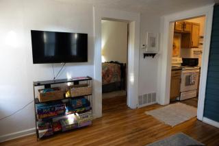 Sunshine Cottage 2 bedroom in duplex - Hastings - 2