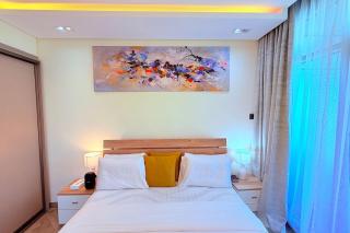 Seaview Gamers Paradise with PS5 - Manama - 9
