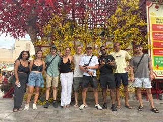 Saigon Authentic Alley Hostel - Walking Morning City Tour, Free Fresh Breakfast, Gym & Rooftop Billiard - 6