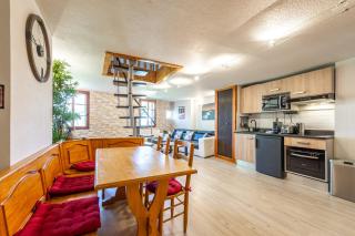 Lodge et Castle - Annecy - 8