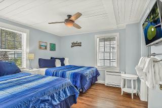 Crescent Beach 3 Bedroom with Pool, Across the Street from Ocean - Myrtle Beach - 2