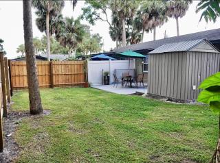 Downtown Duplex A Amazing Location - Sanford - 5