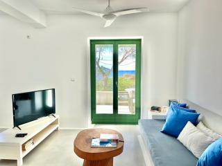 Naousa Paros Beach Front House - Naousa - 5