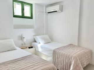 Naousa Paros Beach Front House - Naousa - 2