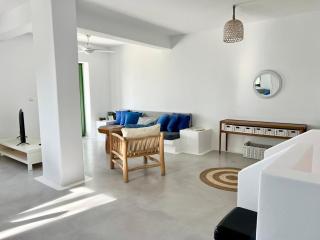 Naousa Paros Beach Front House - Naousa - 7