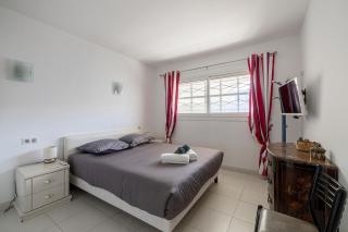 Latour Maubourg 20 by Halldis - 1