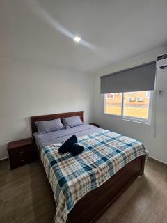 Hermosa casa nueva en conjunto privado en Manta - Manta - 4